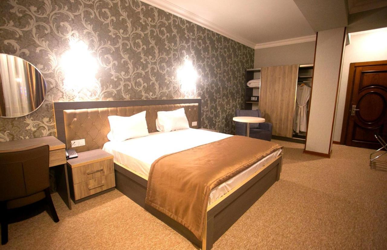 Royal Sapphire Hotel Баку Екстериор снимка
