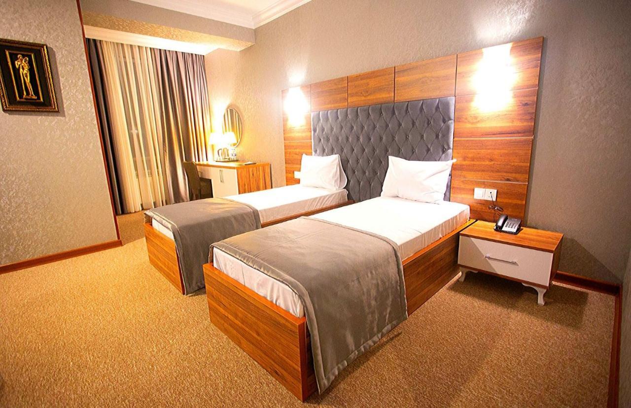 Royal Sapphire Hotel Баку Екстериор снимка